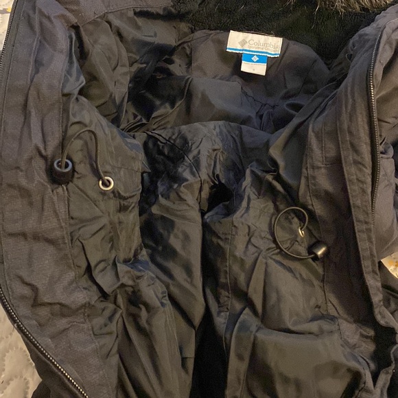 Columbia Winter Coat - Picture 4 of 5